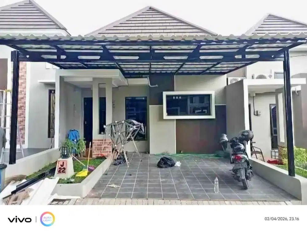 Kanopi baja ringan dan garasi