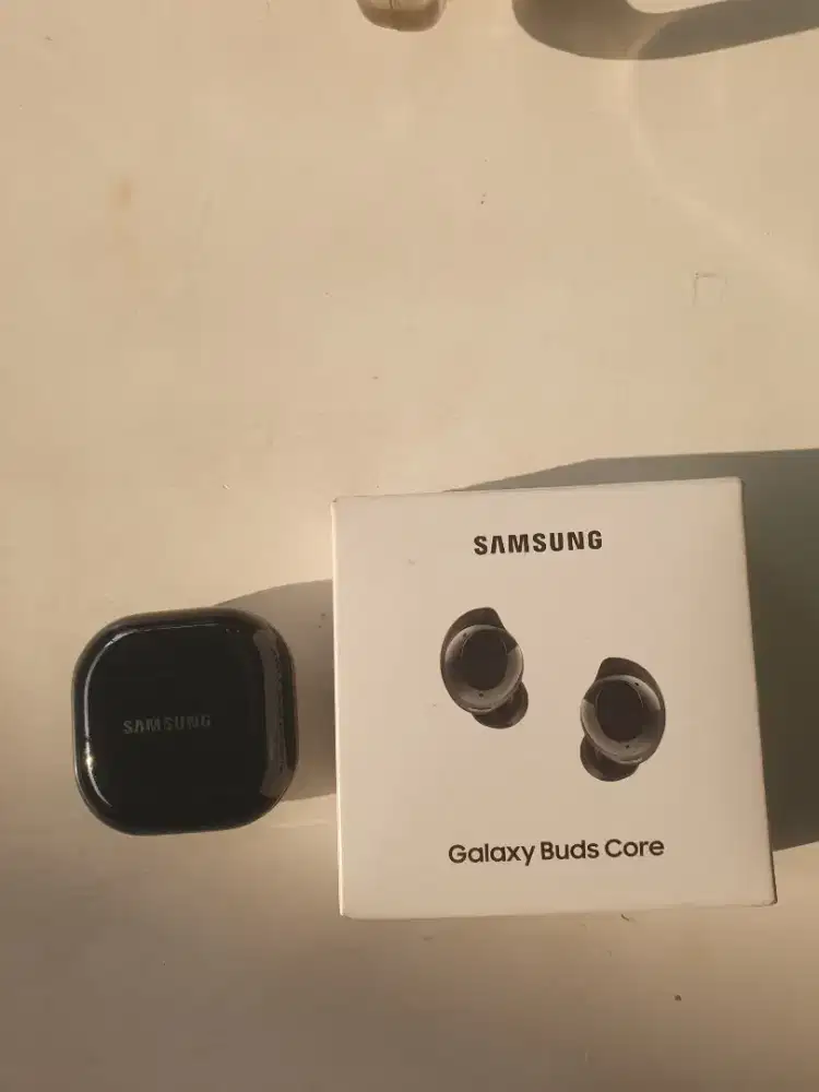 di jual SANTAI, Samsung Galaxy Buds Core Like NEW