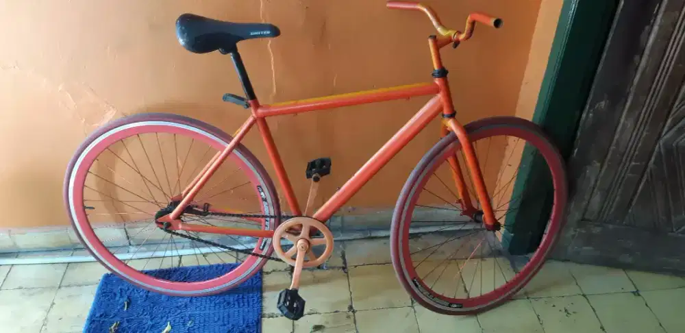 Dijual speda fixi united soloist