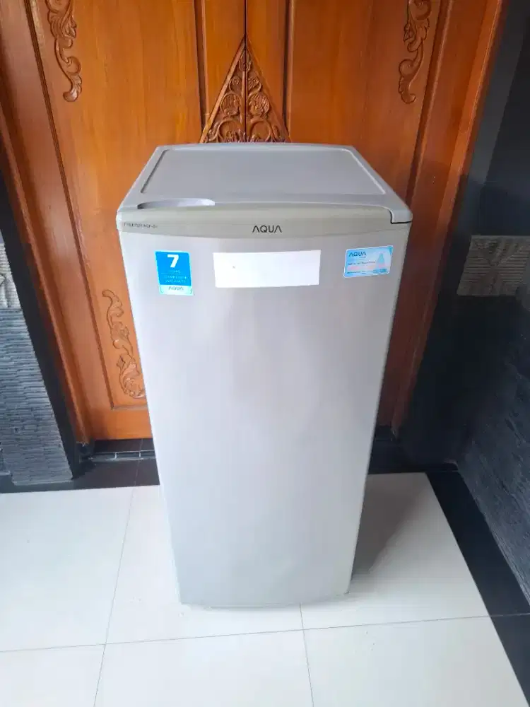 Freezer aqua aqf-s6 6 Rak