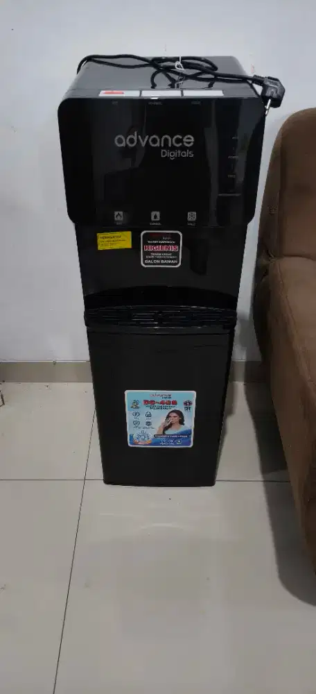 Dispenser galon bawah advance ds 408