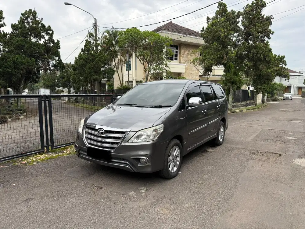 Cash - Innova G 2.5 Matic 2014 Diesel Grey || 2015 barong