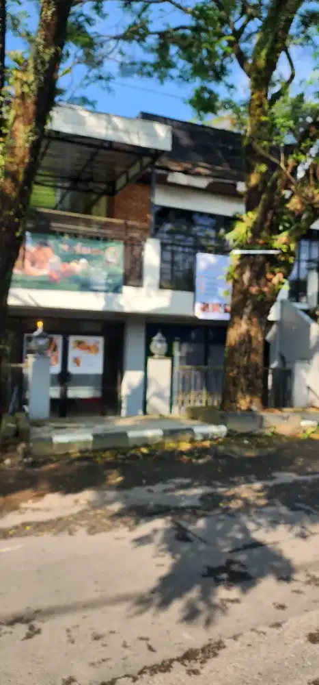 Di butuh kan pria untuk joki spa dan terapis