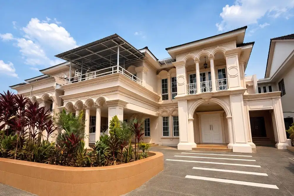 Rumah Mewah Semifurnished Di The Green Bsd City