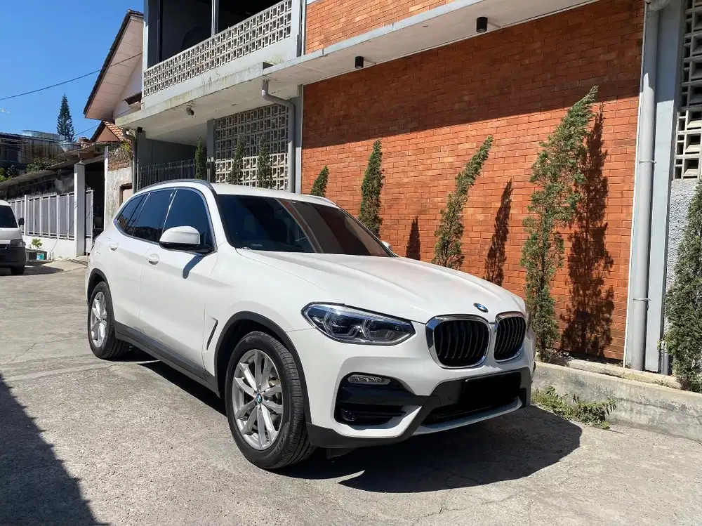 Cash - BMW X3 Sdrive20i matic 2019 White || 2020