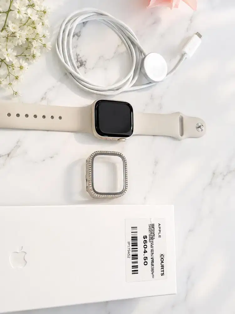 Apple Watch Series 8 Original | Mulus + Box & Charger | Rea