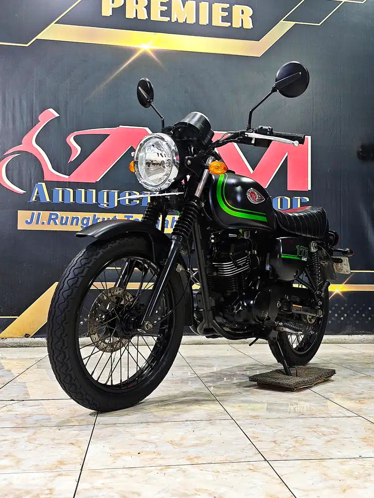W175 SE Retro clasic Black Matte 2020 mantul.Anugerah motor rungkut