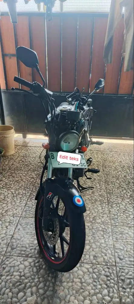 Dijual Motor Custom Basic Honda Mega Pro New FI 2014