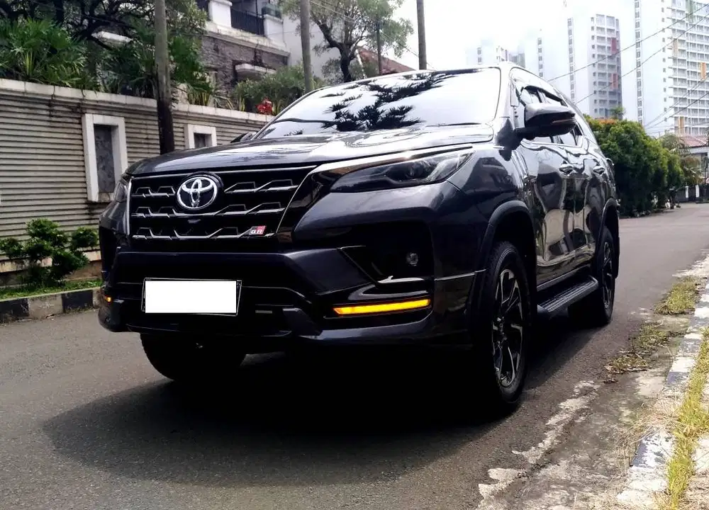 Fortuner GR 2.8 Sport AT 2022 Siap Pakai Istimewa.
