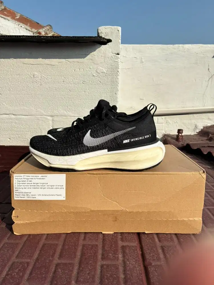 nike invicible run 3 ORIGINAL
