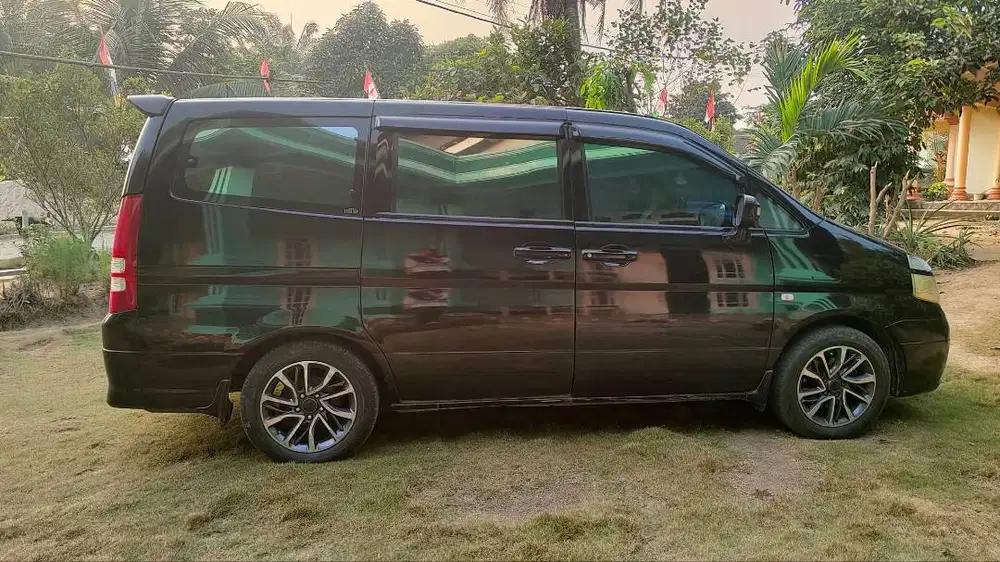 Nissan Serena High Way Star