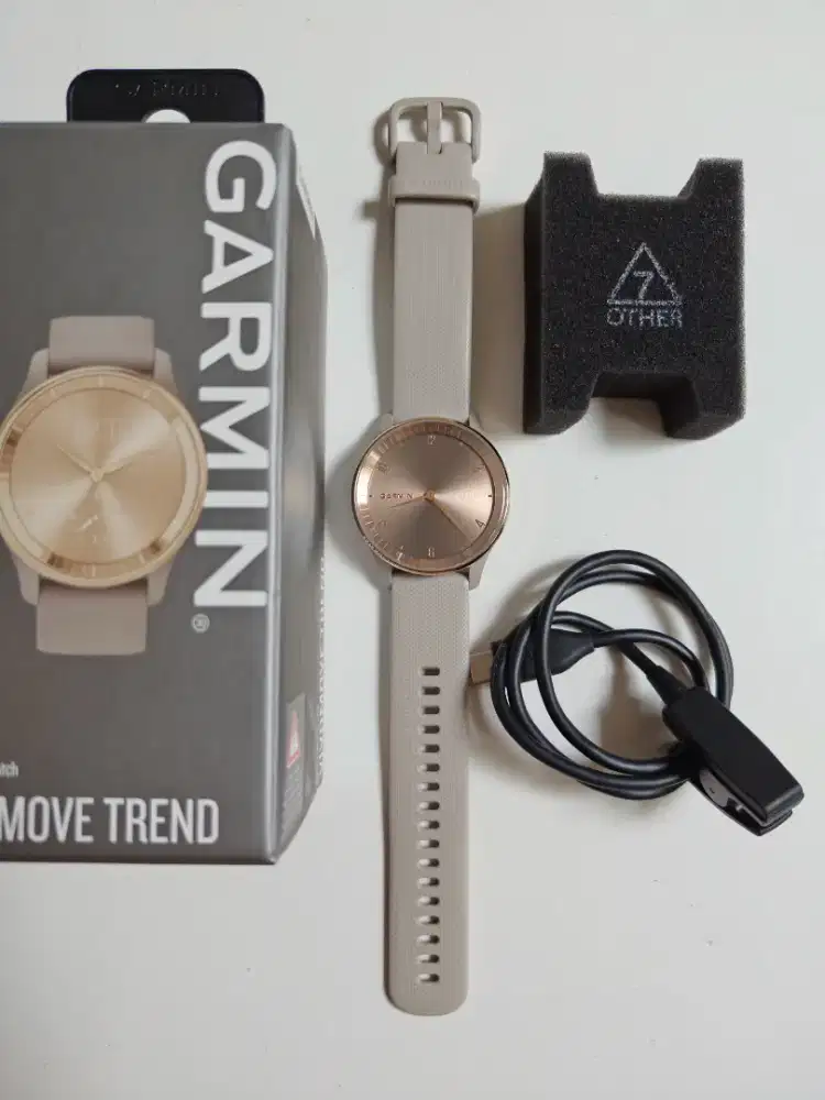 Garmin vivo movetrend hybrid smartwatch original bekas bagus normal
