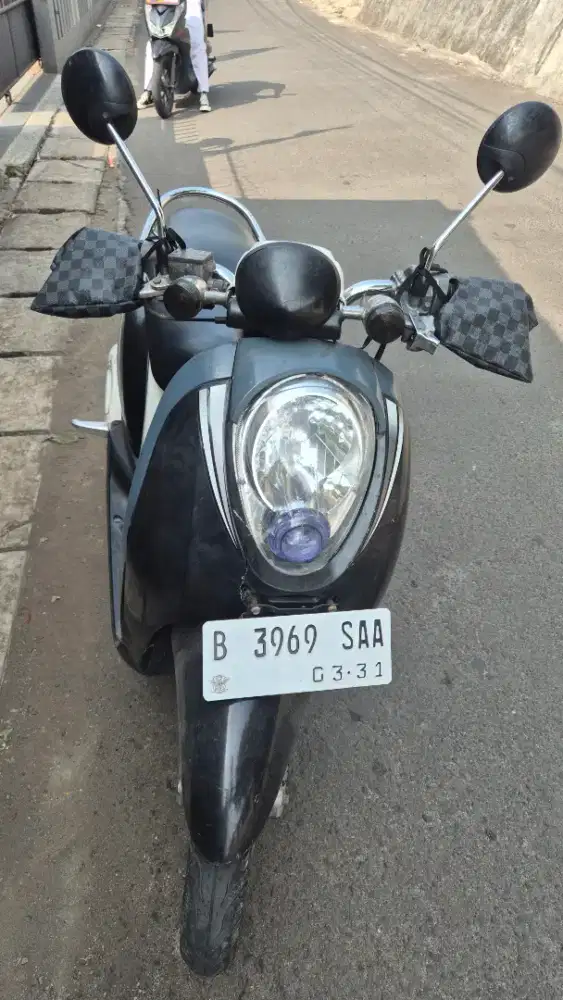 Scoopy Bekas 2012