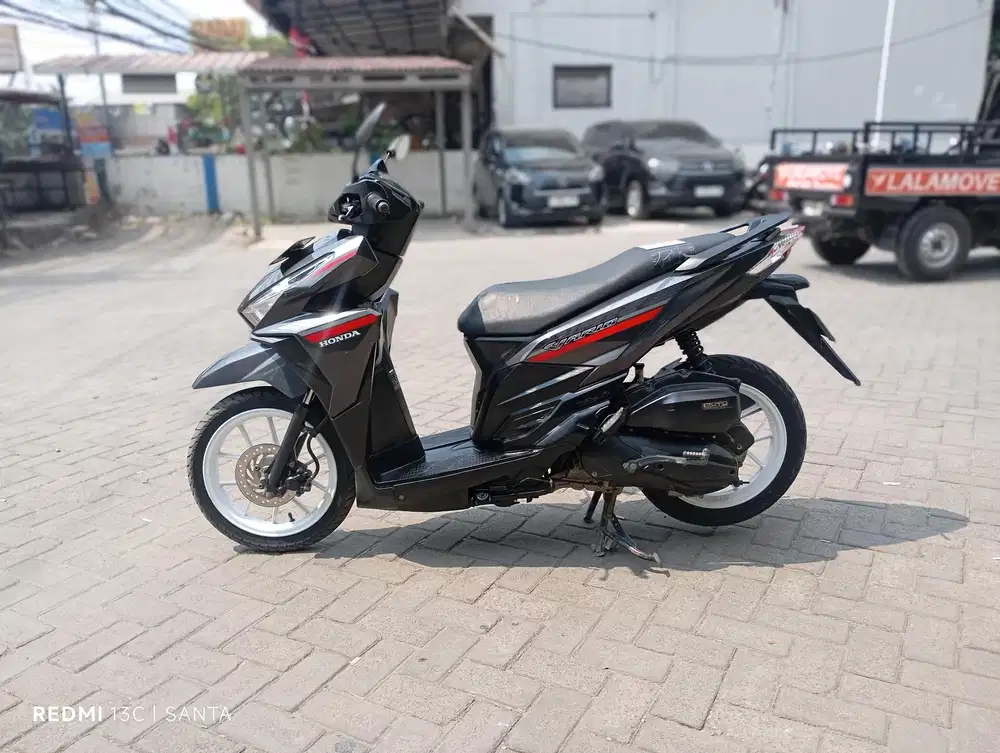 Honda Vario 125 LED Old Tahun 2017 Surat komplit