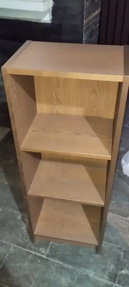 Rak Kayu/Lemari Serbaguna