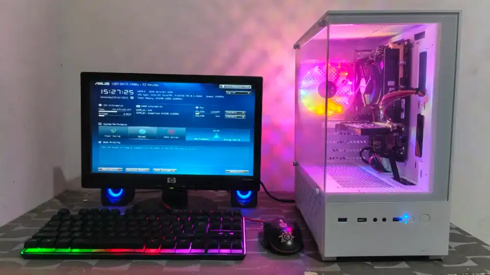 3 Paket PC Gaming Full Set Monitor Intel Core i5 RAM 8GB VGA DDR5