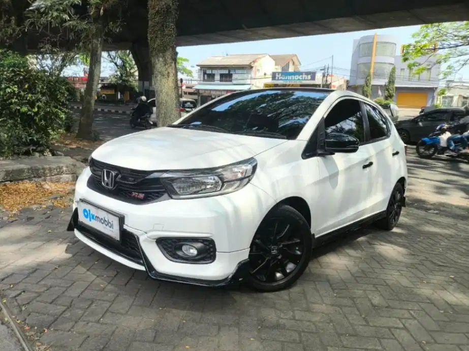 LOW DP Honda Brio 1.2 RS Urbanite Edition Bensin-AT 2022 AJW