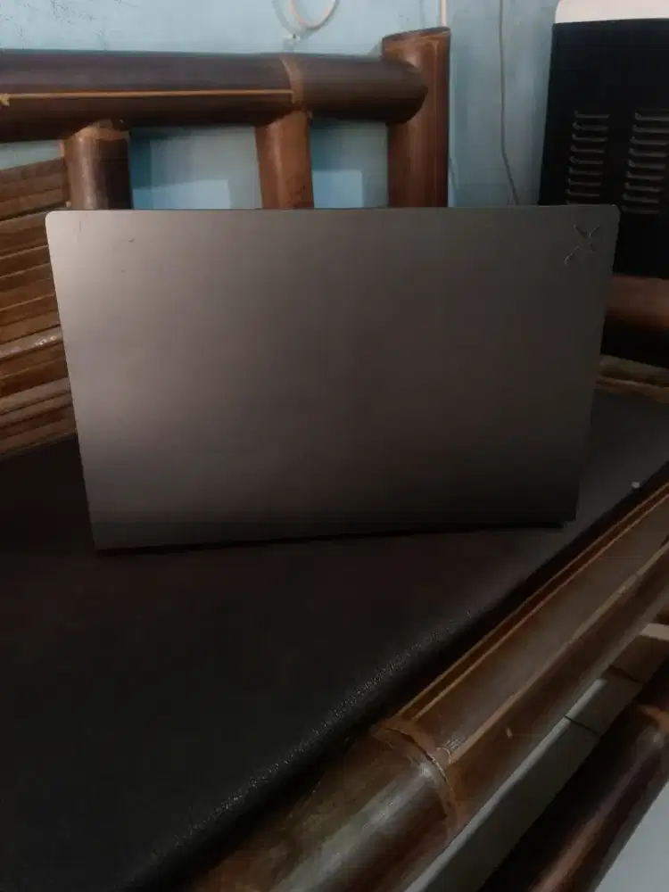Di jual cepat laptop axio hype 5