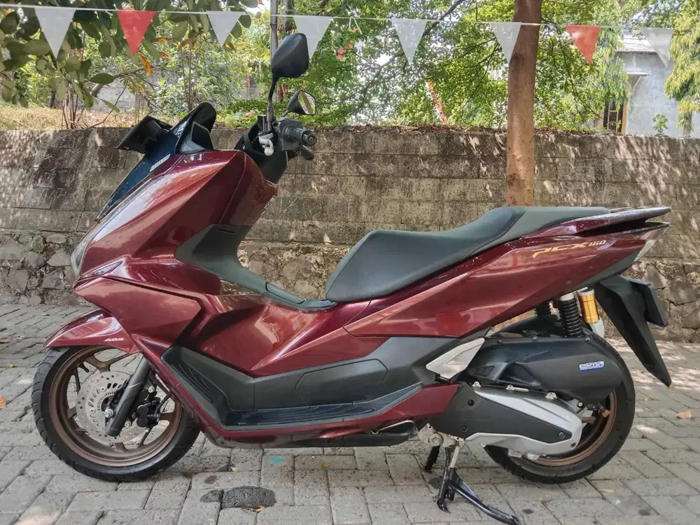 Honda PCX 160 abs roadsync th 2025 cash/kredit