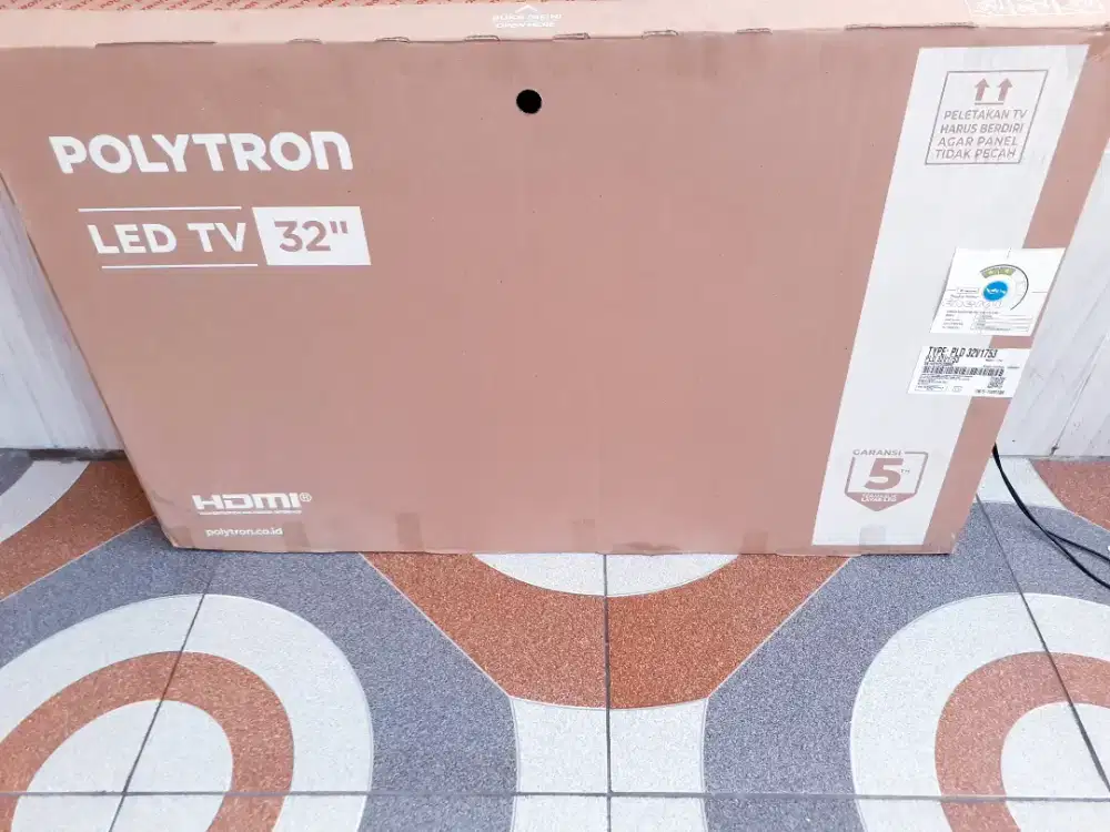 TV LED POLYTRON 32IN DIGITAL TV KONDISI NORMAL GARANSI [BK]