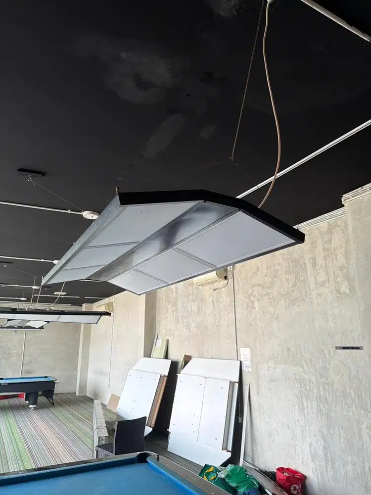 lampu billiard bekas seperti baru