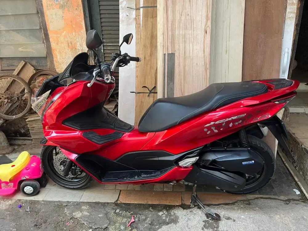 HONDA PCX 2023 Merah