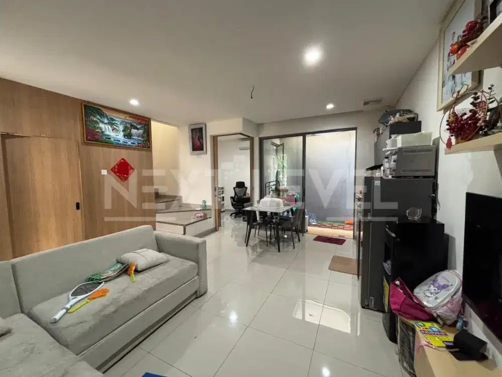 Over Kredit / Take Over Rumah Siap Huni 3 Kamar Tidur Dan 2 Kamar Mandi Di Cluster Asera Nishi Harapan Indah Bekasi Barat Jawa Barat