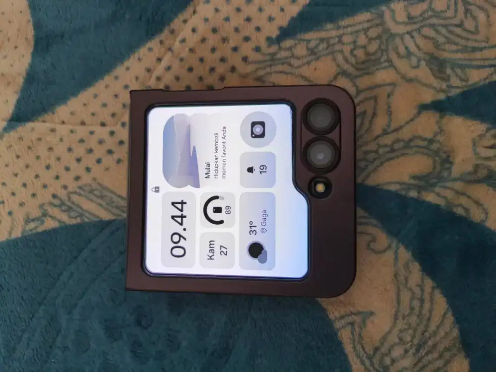 Samsung z flip 5