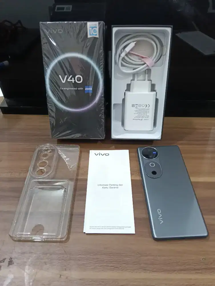 Vivo V40 5G 12/256gb seken murah dan lengkap