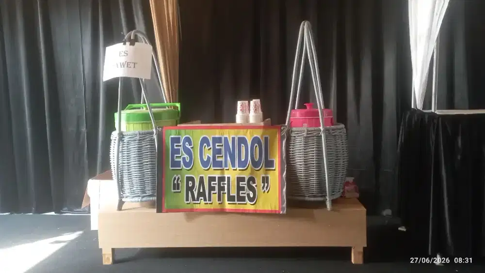 Asisten pedagang cendol