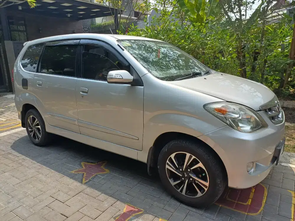 Daihatsu Xenia xi 1.3 matic at 2011