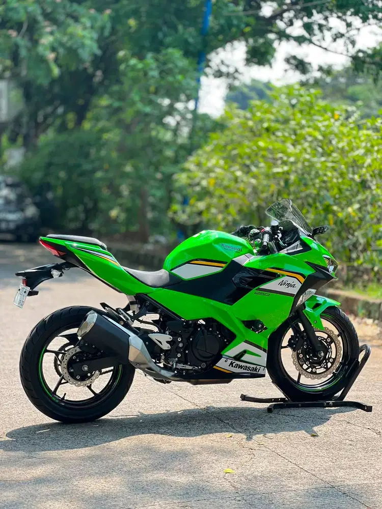 KM 3K AJA! KAWASAKI NEW NINJA 250 FI ABS KEYLESS 2025 HIJAU PAJAK ON