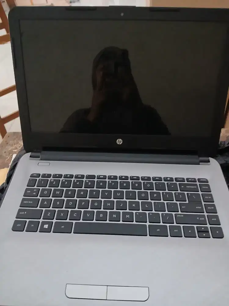 Laptop hp 14-af115AU