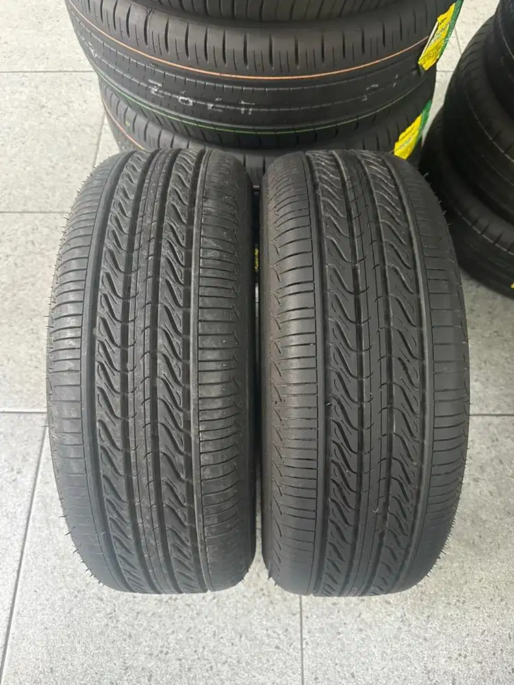 Ban Accelera 185/60/15 mobil Brio Agya