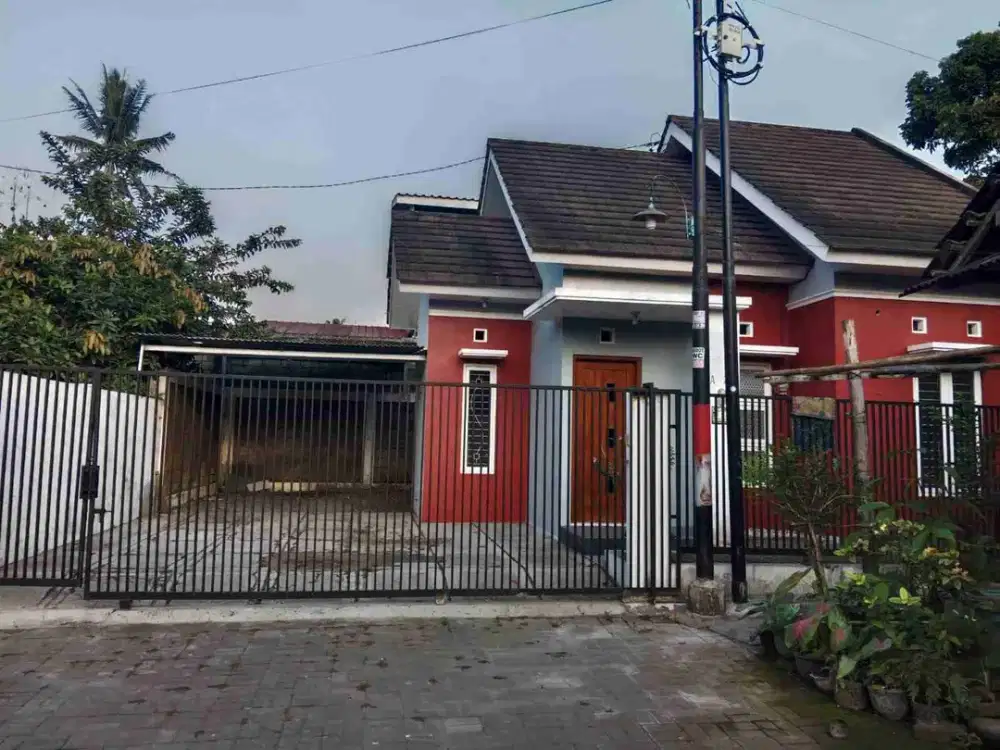 Disewakan rumah baru di Timur kampus UII Seputaran PPPG Matematika Jln besi jangkang