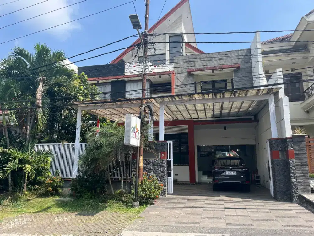 TERMURAH Rumah Poros Jalan Dewandaru Suhat