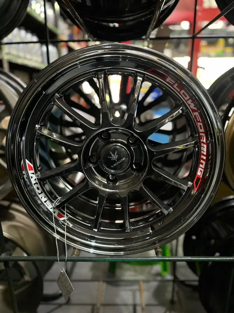 Velg Racing Venom Black Crome Ring 17 18 Mobil Innova (114,3-5-17)