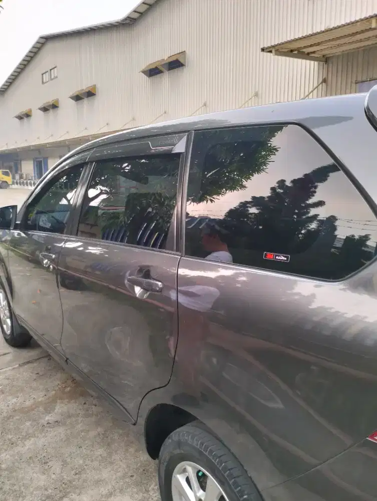 Dealer resmi kaca film mobil