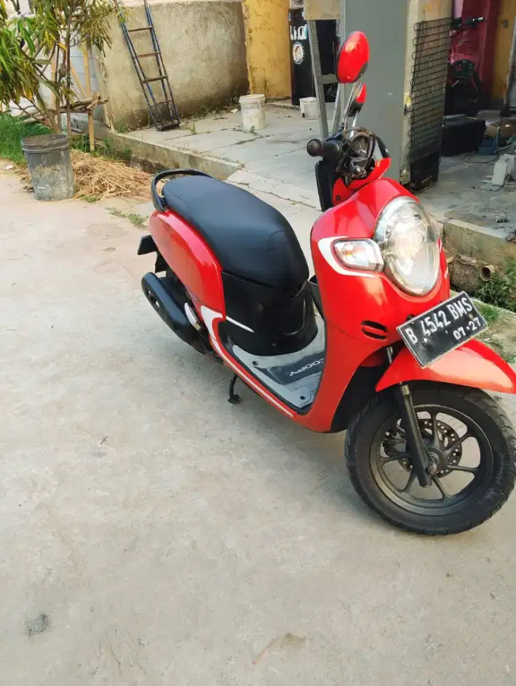 Honda Scoopy 2017  ss lemgkap