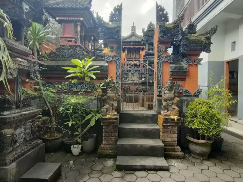 .    - Dijual Rumah Strategis Di Jalan Ahmad Yani Utara Dekat Lapangan Lumintang Denpasar