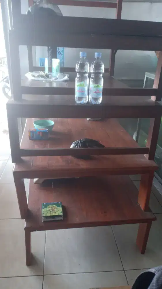 dijual meja makan kayu jati buar lesehan  uk kecil n  panjang