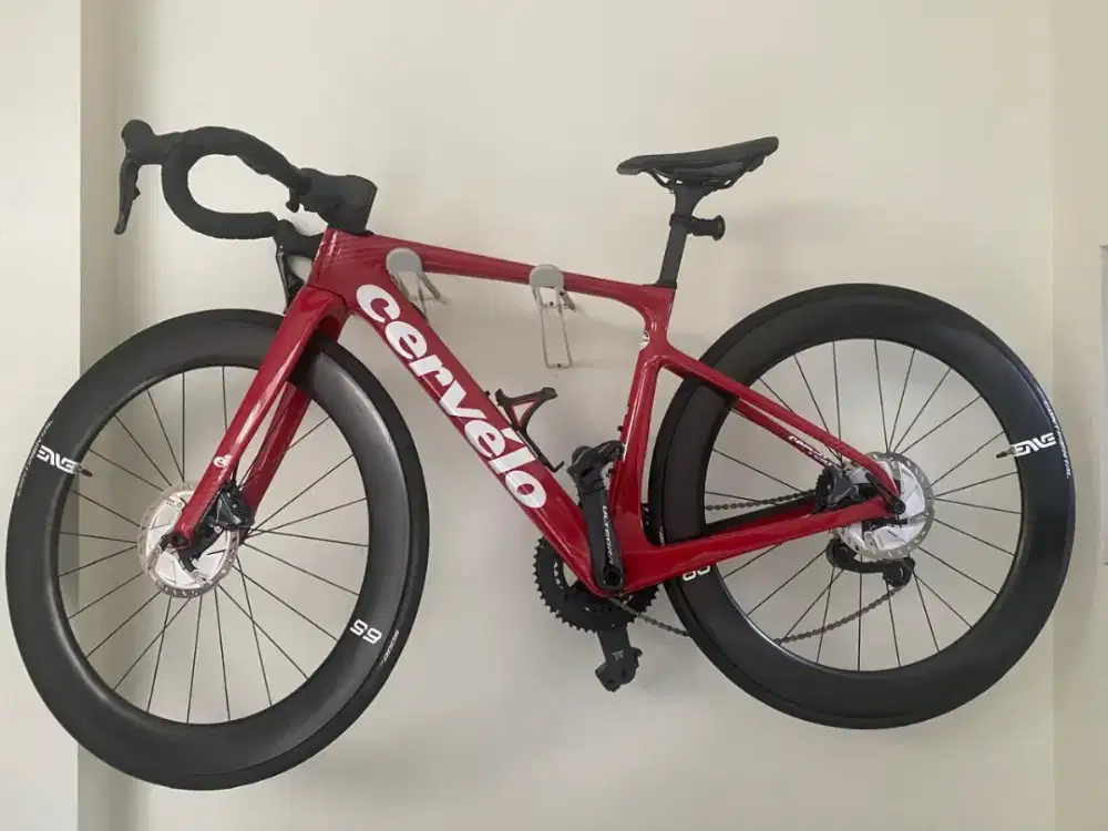 Roadbike CERVELO caledonia 5 size 48 - shimano ultegra- sekali pakai