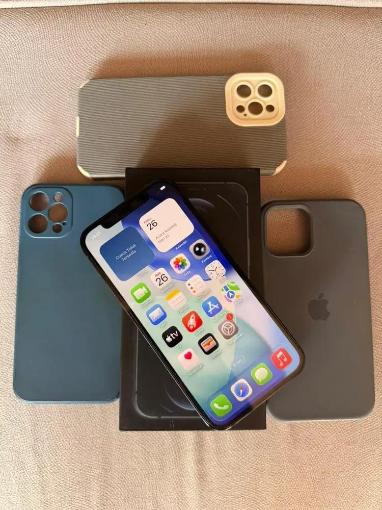 Iphone 12 pro 128 gb beacukai mulus NETT