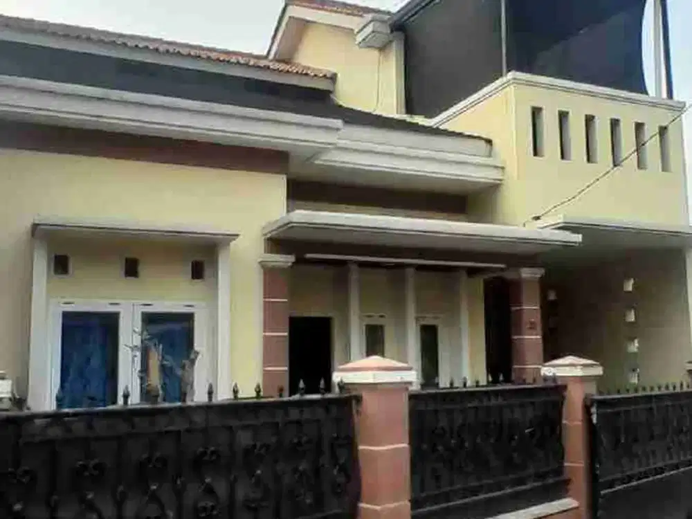 rumah 2 lantai bebas banjir di patriot, jakasampurna