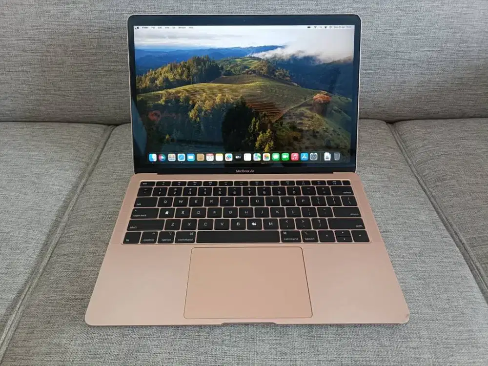 MACBOOK AIR 2019 PROCESSOR INTEL CORE i5 RAM 8GB SSD 128 GPU INTEL UHD