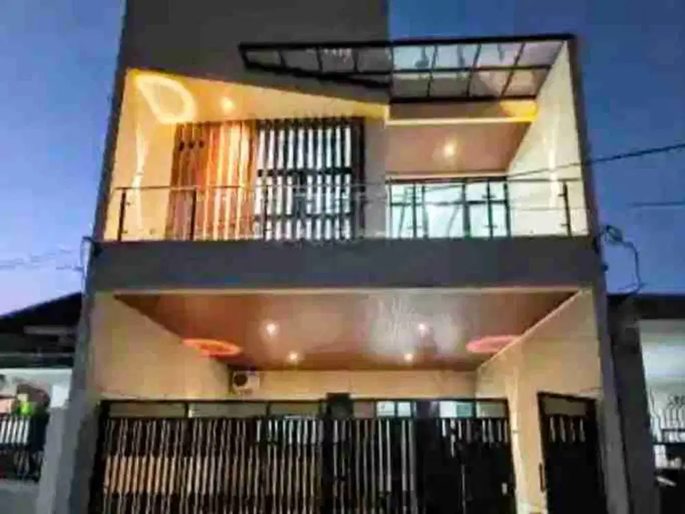 Rumah Murah Baru Ada Roftop Lantai 3 Babatan Pantai Surabaya Timur