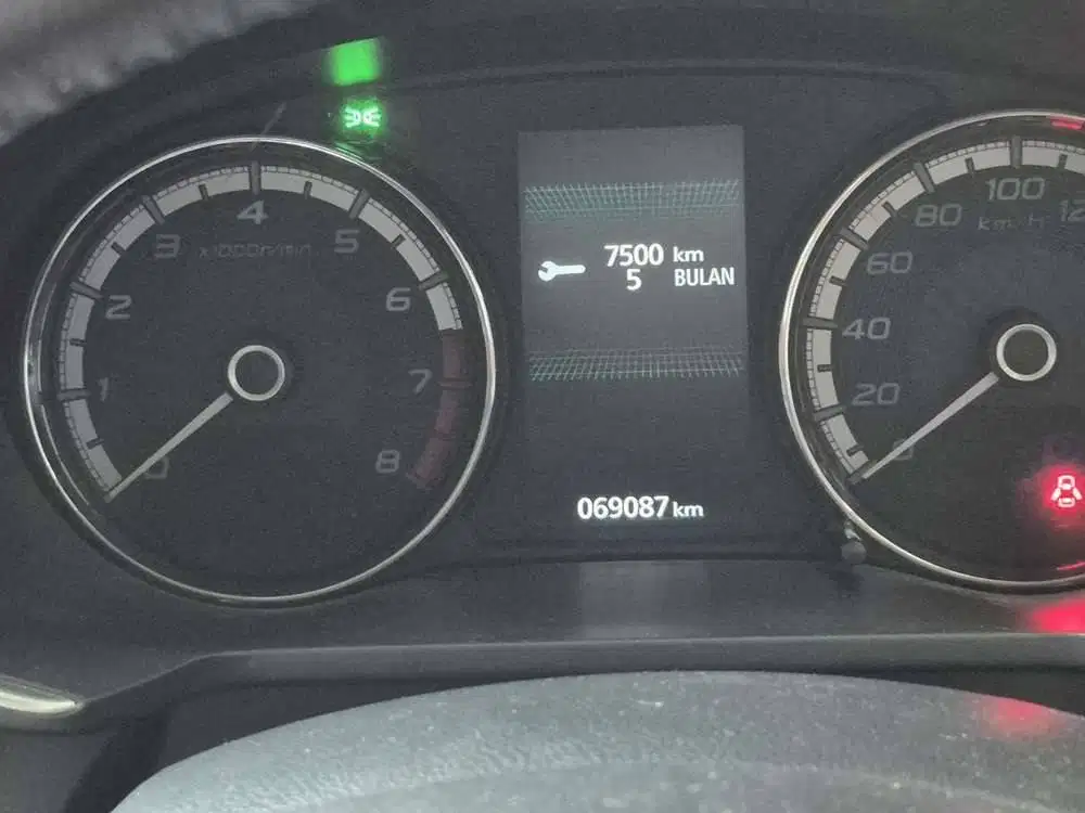 Nissan Livina 2019 Bensin