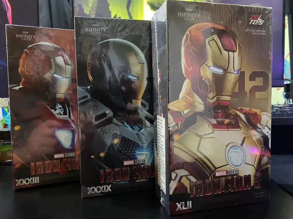 Iron Man ZD Toys Mark 33, Mark 39, Mark 42 Scale 1/10