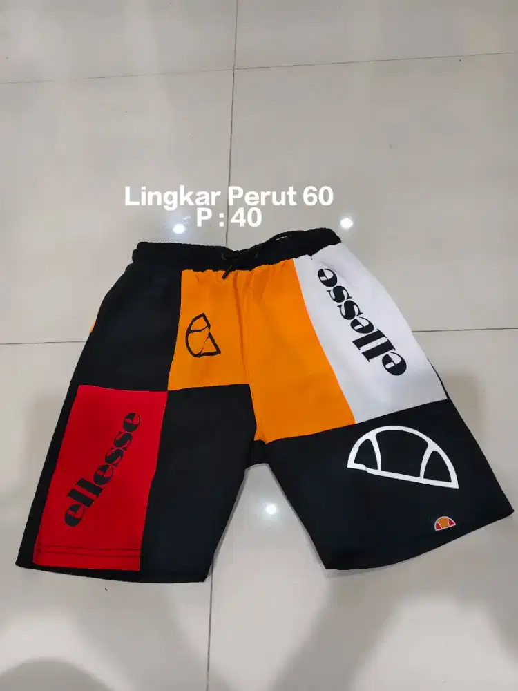 Celana pendek anak