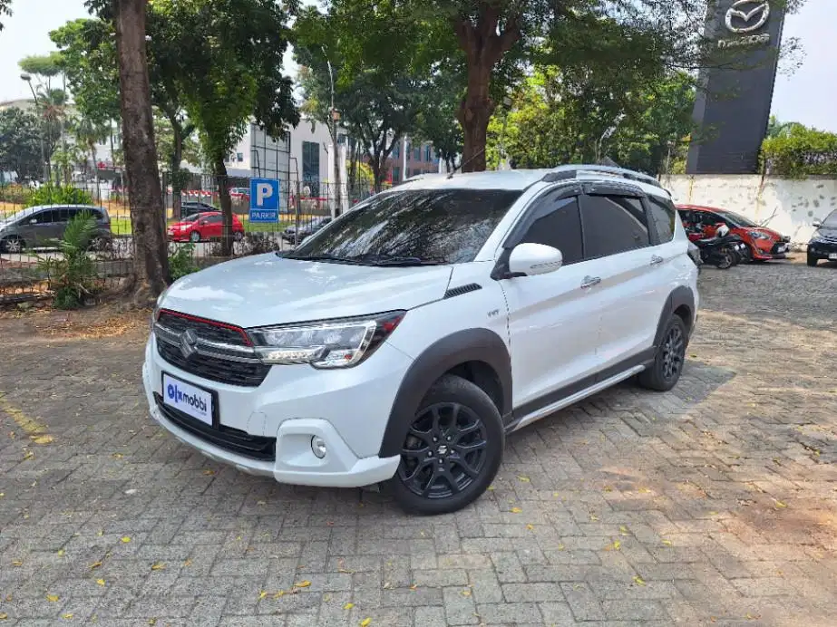 DP Murah Suzuki XL7  1.5 Beta Bensin-AT 2021